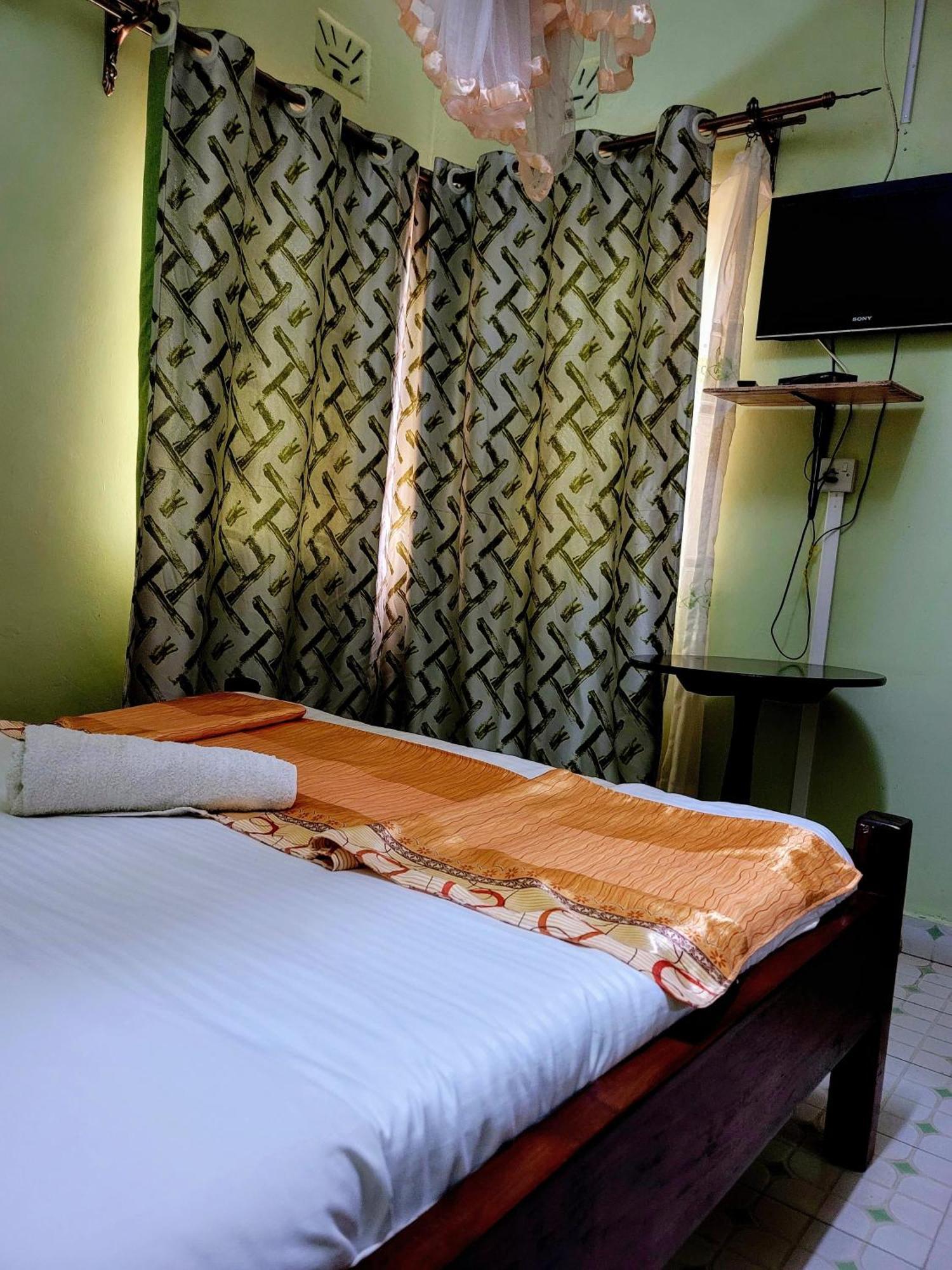 Apex Resort Nakuru Esterno foto
