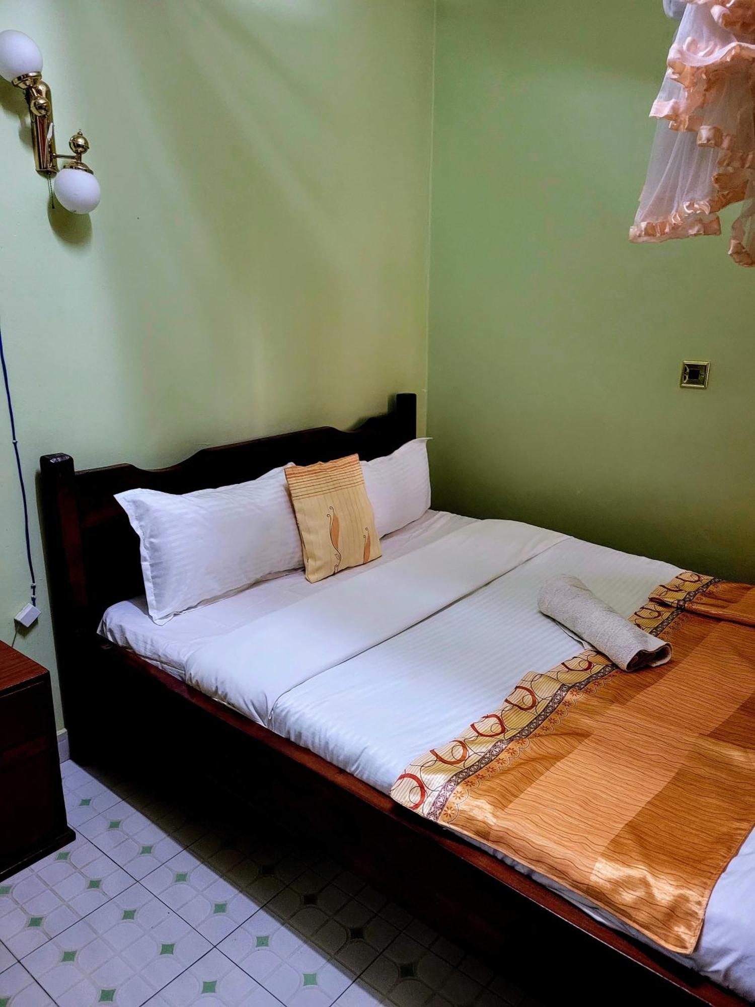 Apex Resort Nakuru Esterno foto